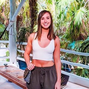 Meet your Posher, Colleen